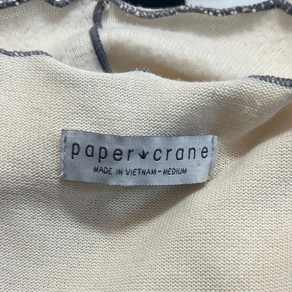 Paper Crane Cream Long Sleeve Blouse - Picture 4 of 4
